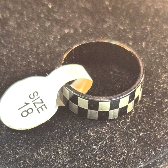 Checkerboard Patterned Ring - Stainless Steel Size 8 - Picture 3 of 6